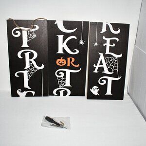 Halloween Welcome Porch Sign – Trick or Treat Wooden Hanging Sign, 45.2" – NWT